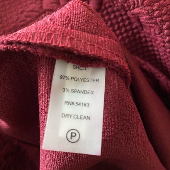 Calvin Klein Embossed floral sheeth dress, size 12, never been worn - Picture 4 of 6